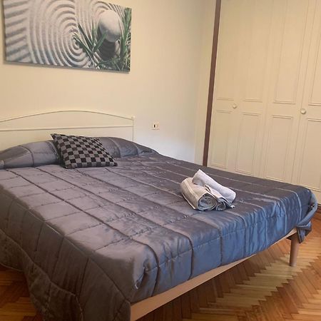Atico Milladoiro Apartamento Exterior foto